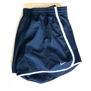 Nike dri-fit woman’s athletic running shorts